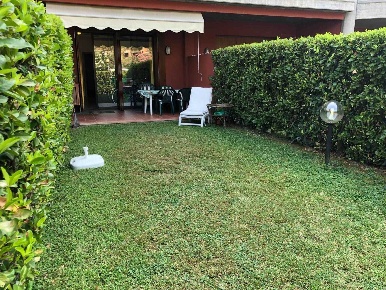 Foto Appartamento in via padrr annibale di francia 40, Desenzano del Garda