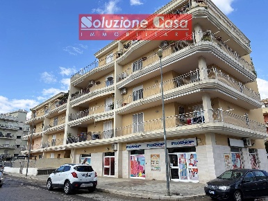 Foto Appartamento in via Capurso, Canosa di Puglia Centro di 115 m²