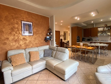 Foto Appartamento in VIA DON GIOVANNI MINZONI, Fabriano Centro in vendita