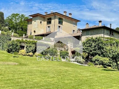 Foto Appartamento in localita' Bagoda, Desenzano del Garda Entroterra