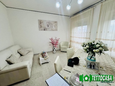 Foto Appartamento a Marigliano Centro di 120 m² con 5 locali in vendita