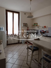 Foto Appartamento a Pontedera Centro di 100 m² con 4 locali in vendita