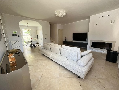 Foto Villa bifamiliare a Pontedera Santa Lucia, La Borra di 135 m²