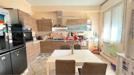 Foto Appartamento a Rimini di 120 m² con 4 locali in vendita