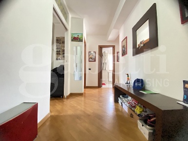 Foto Appartamento in Via Rotabile 106, Formia Centro di 73 m² con 3 locali