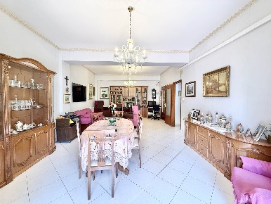 Foto Appartamento in Via Caronda 462, Catania Vulcania - Sanzio di 120 m²