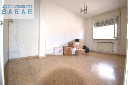 Foto Appartamento in Via pacinotti, Viareggio Centro di 80 m² con 4 locali