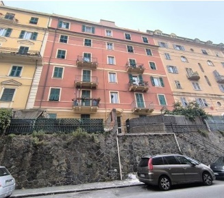 Foto Appartamento in Via del Campasso 17, Genova Sampierdarena di 73 m²