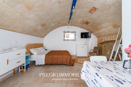 Foto Appartamento in Via Capozzi, Monopoli Centro di 53 m² con 1 locali