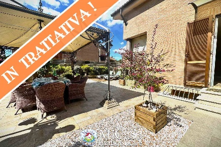 Foto Villa a schiera a Pisa Tirrenia di 150 m² con 5 locali in vendita