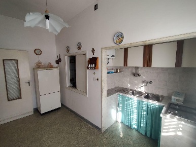 Foto Appartamento a Massa Centro di 130 m² con 5 locali in vendita