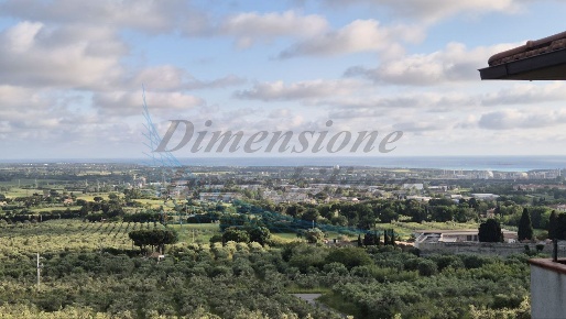 Foto Villa a schiera in Via dei Lavoratori, Rosignano Marittimo di 100 m²