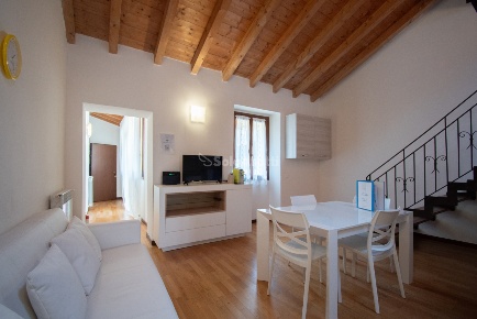 Foto Appartamento in Via Garibaldi 6, Brescia Centro di 80 m² con 2 locali