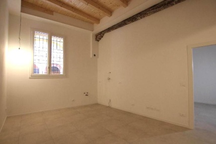 Foto Appartamento in VIA UGO BASSI 62, Cento Cento Paese di 60 m²