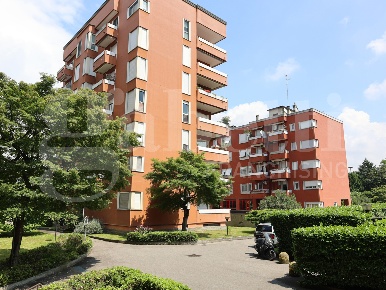 Foto Appartamento in Via Scialoia 18, Milano Affori di 90 m² con 3 locali