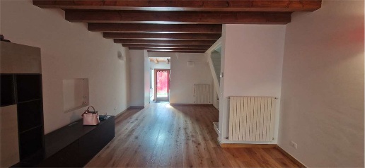 Foto Appartamento a Vittorio Veneto di 135 m² con 6 locali in vendita