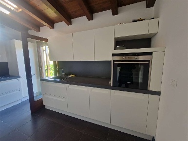 Foto Appartamento a Vittorio Veneto di 135 m² con 6 locali in vendita