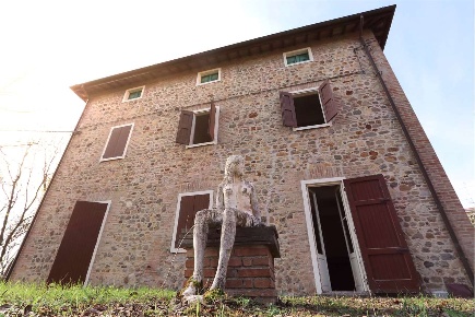 Foto Villa in traversagna, Vignola in vendita