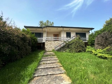 Foto Villa unifamiliare a San Miniato Ponte a Egola, Stibbio di 260 m²