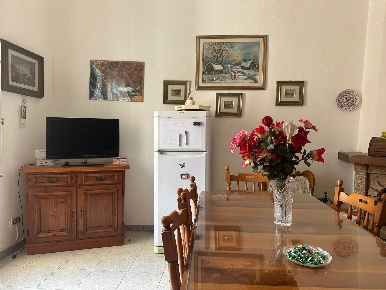 Foto Appartamento in via G. Mazzini 4, Cecina Cecina Centro di 125 m²