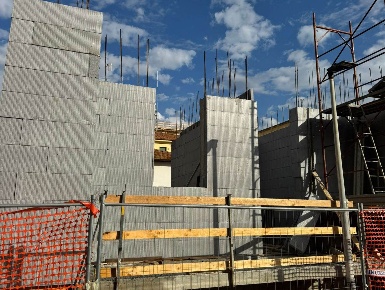 Foto Appartamento a Cecina Cecina Centro di 87 m² con 3 locali in vendita