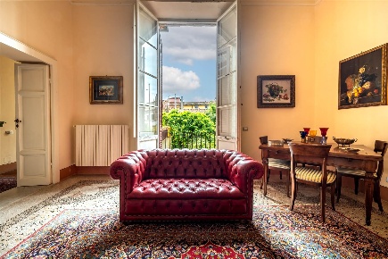 Foto Appartamento a Pisa San Francesco di 500 m² con 9 locali in vendita