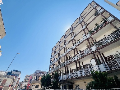 Foto Appartamento in Raffaello Sanzio 15, Triggiano di 86 m² con 3 locali