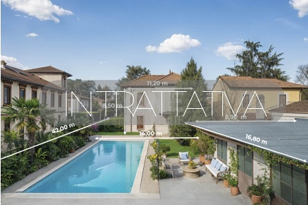 Foto Villa unifamiliare in via gaetano de castillia 19, Vimercate di 240 m²