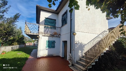 Foto Appartamento in via Arezzo, Cecina Marina di Cecina di 100 m²