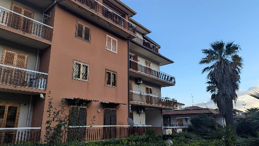 Foto Appartamento in VIA PETRALIA, Aci Catena in vendita