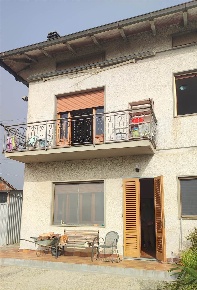Foto Villa unifamiliare a Quarrata Masiano di 160 m² con 6 locali