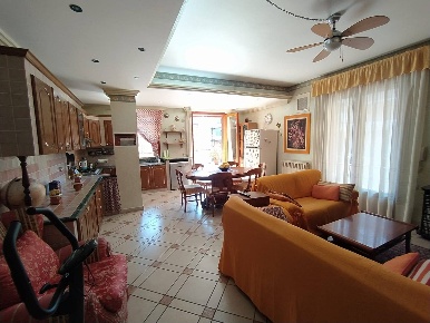 Foto Appartamento a Aci Catena in vendita