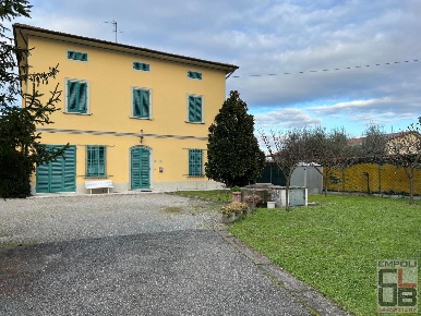 Foto Villa unifamiliare a San Miniato Ponte a Egola, Stibbio di 400 m²