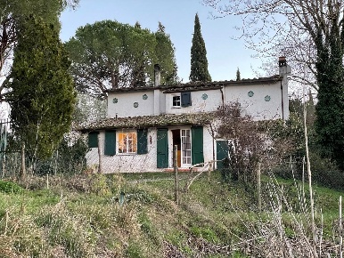 Foto Casa indipendente a San Miniato Centro Storico di 160 m² con 6 locali