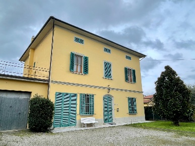 Foto Casa indipendente a San Miniato Ponte a Egola, Stibbio di 450 m²