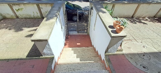 Foto Appartamento a Cecina Marina di Cecina di 60 m² con 4 locali