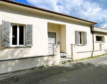 Foto Villa unifamiliare a San Miniato San Miniato Basso di 140 m²