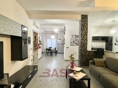 Foto Appartamento in Via Giovanni Fattori, Cecina Cecina Centro di 117 m²