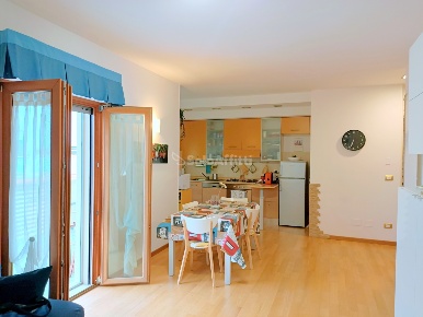 Foto Appartamento a Falconara Marittima Centro di 53 m² con 3 locali