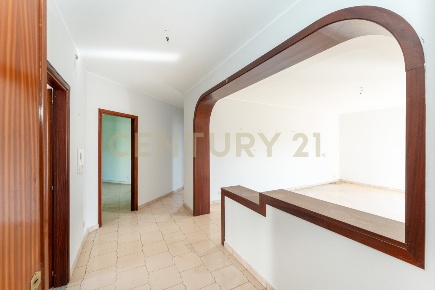 Foto Appartamento in via badia 18, Aci Catena Centro di 114 m² con 4 locali