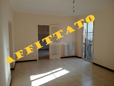 Foto Appartamento a Falconara Marittima Centro di 92 m² con 5 locali