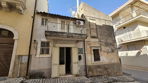 Foto Appartamento a Scicli Centro di 70 m² con 2 locali in vendita