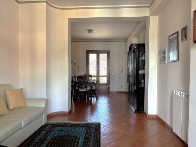 Foto Appartamento in Piano Consolazione 8, Aci Catena Centro di 107 m²