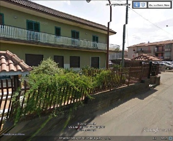 Foto Appartamento in Via settembrini, Giarre di 170 m² con 5 locali