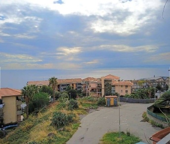 Foto Appartamento in VIA CHIUSA DELLA CORTE 18, Aci Catena Vambolieri I