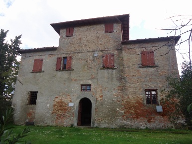 Foto Villa unifamiliare a San Miniato di 700 m² in vendita