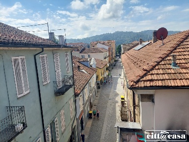 Foto Appartamento in Via Del Collegio, Chivasso Centro di 110 m² in vendita