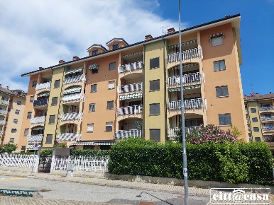 Foto Appartamento in Via Paolo Borsellino, Chivasso Centro di 64 m²
