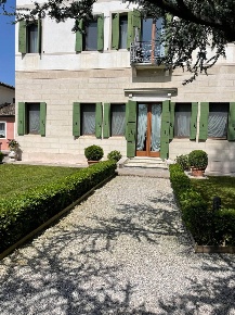 Foto Appartamento in VIA MARIGNANA, Mogliano Veneto Marocco di 200 m²