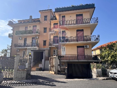 Foto Appartamento in Via San Giuseppe, Belpasso Centro di 95 m² in vendita